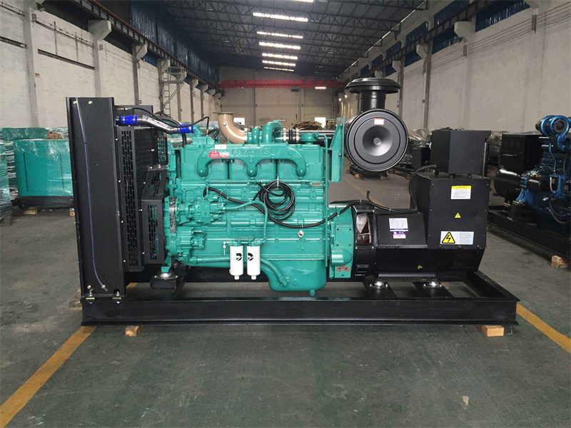 晋源柴油发电机组过载运行时降低转速有哪些注意事项？